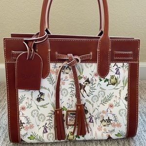 ✨Bambi Dooney and Bourke purse ✨